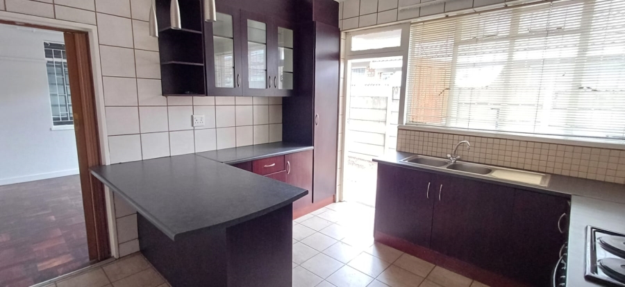5 Bedroom Property for Sale in Eureka Free State